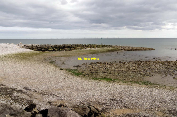 Photo 6"x4" Breakwater in Penrhyn Bay Penrhyn Bay\/Bae-Penrhyn c2015 P1
