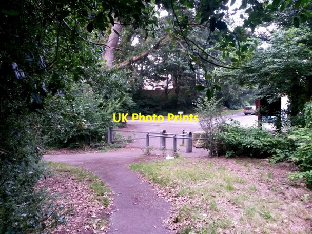 Photo 6"x4" East Howe: footpath E56 reaches Kinson Road East Howe c2016