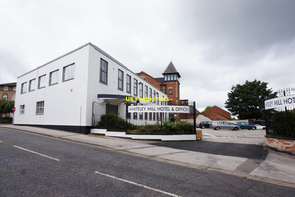 Photo 6"x4" Whitely Mill Hotel Stapleford\/SK5037 c2016