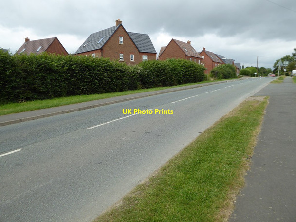 Photo 6"x4" The route of an old Roman Road in Honeybourne Honeybourne c2016