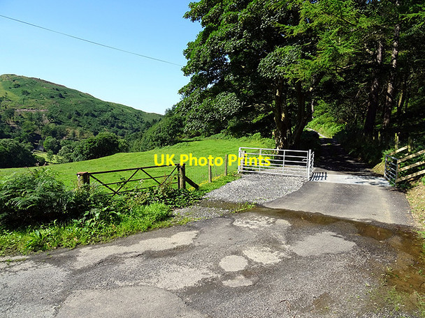 Photo 6"x4" Cattle grid in Cwm Cymerau Glandyfi c2016 P1