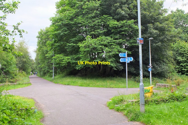 Photo 6"x4" Cyclepath junction, Trinity Edinburgh Broughton\/NT2575 c2016