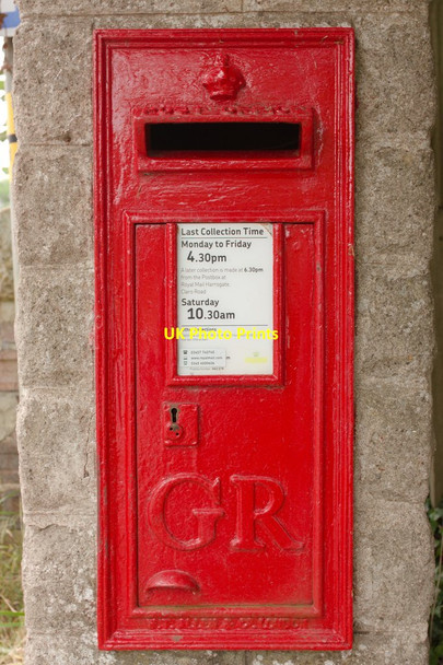 Photo 6"x4" George V Postbox, South Stainley South Stainley c2016