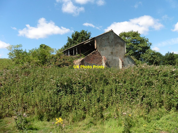 Photo 6"x4" Abandoned building on former Westonzoyland Airfield Bussex c2016