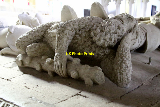 Photo 6"x4" St John the Baptist, Aldbury - Tomb chest detail Aldbury c2016