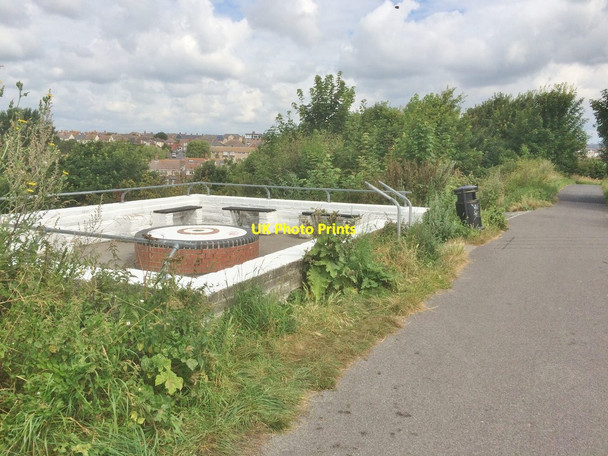Photo 6"x4" Weymouth, gun emplacement Weymouth\/SY6779 c2016