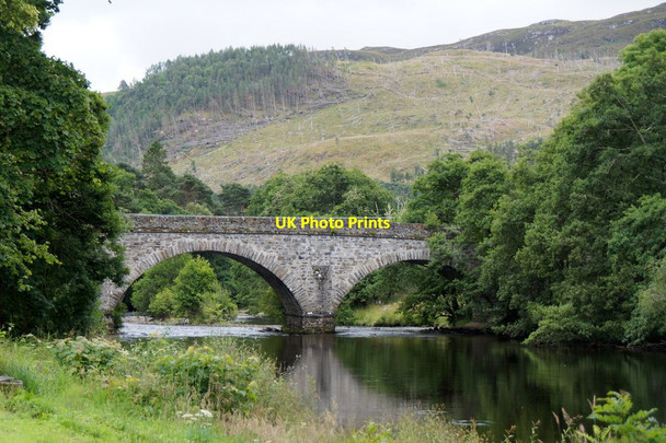 Photo 6"x4" Struy Bridge from upstream Erchless Castle c2016