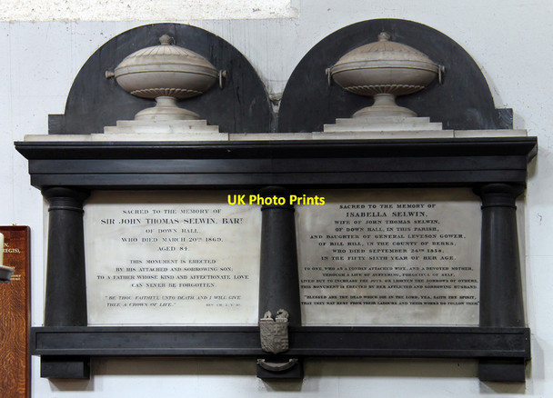 Photo 6"x4" St Mary the Virgin, Hatfield Broad Oak - Wall monument Hatfield Broad Oak c2016