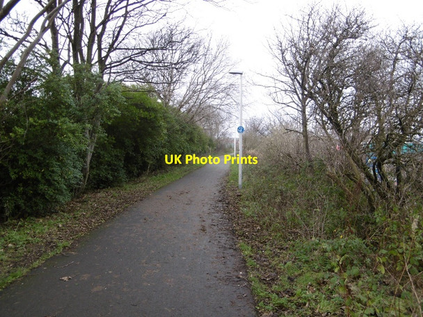 Photo 6"x4" Restalrig Cycle Path Edinburgh c2016