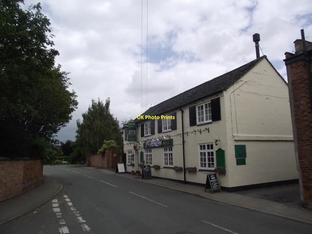 Photo 6"x4" The Elephant & Castle Thurlaston\/SP5099 c2016