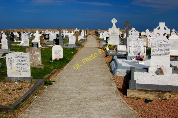 Photo 6"x4" Bunbeg - Magheragallon Cemetery Derrybeg\/B8125 c2008 P4