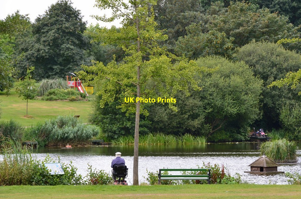 Photo 6"x4" By the lake, Acton Park Wrexham Wrexham\/Wrecsam c2016