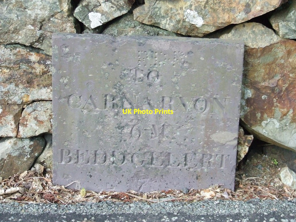 Photo 6"x4" Old Milestone Betws Garmon c2016