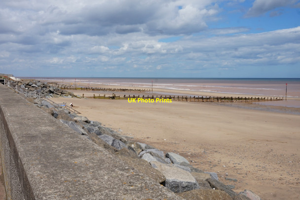 Photo 6"x4" The Sea Front at Withernsea Withernsea c2016