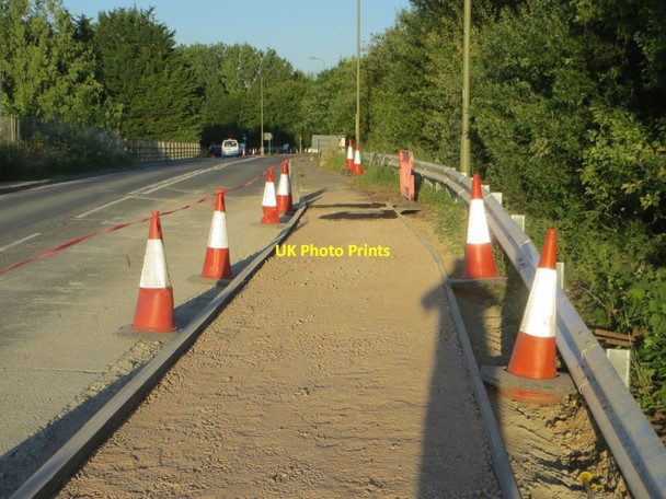 Photo 6"x4" Cones either side Chilton\/SU4885 c2016