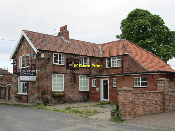 Photo 6"x4" The Three Tuns, West Lutton West Lutton c2015