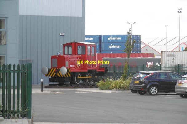 Photo 6"x4" Husky, A V Dawson, Middlesbrough Port Clarence c2016