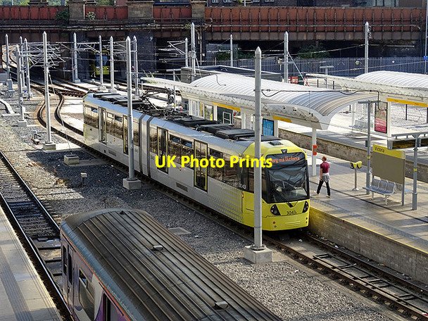 Photo 6"x4" A Metro Tram at Manchester Victoria Manchester c2016