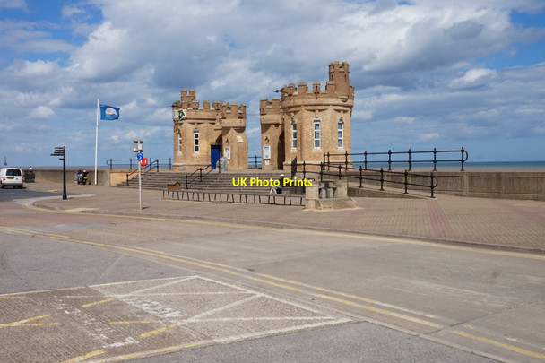 Photo 6"x4" Central Promenade, Withernsea Withernsea c2016 P1