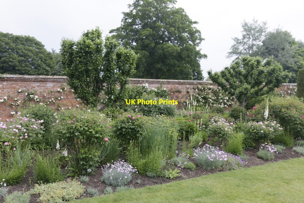 Photo 6"x4" Wall around the Garden Lower Brook c2016