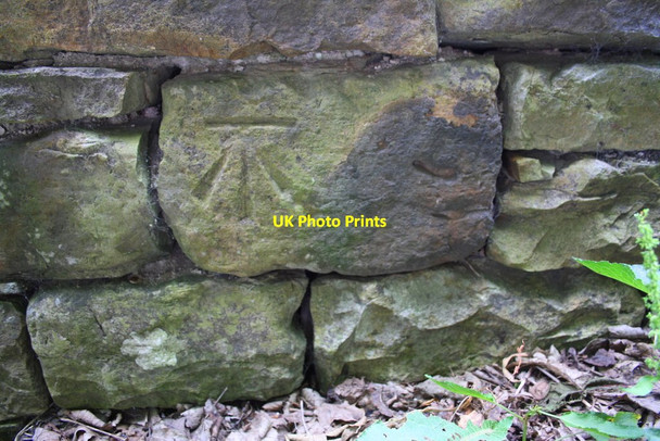 Photo 6"x4" Benchmark on ruined building above Gunnerside Bottoms Gunnerside c2016