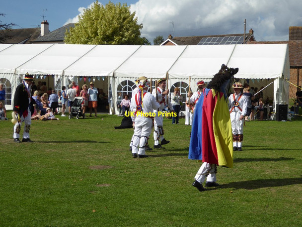 Photo 6"x4" Morris men at Twyning Fete Twyning Green c2016