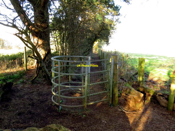 Photo 6"x4" Kissing gate on a footpath New Headington c2016