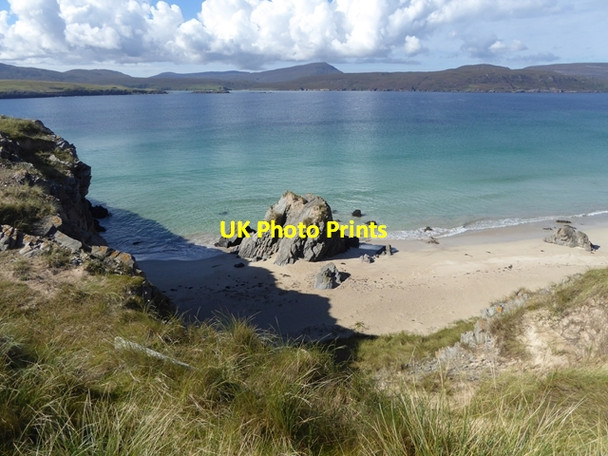 Photo 6"x4" Small sea stack and beach at Balnakeil Bay Balnakeil c2016