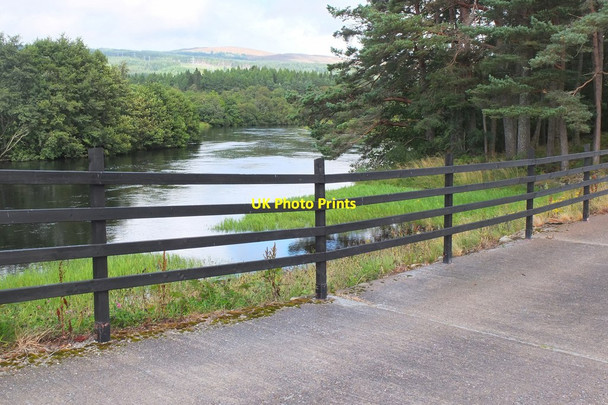 Photo 6"x4" Weir at Kytra Lock Aberchalder c2016