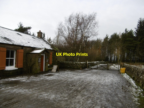 Photo 6"x4" Harlaw visitor centre Currie c2016