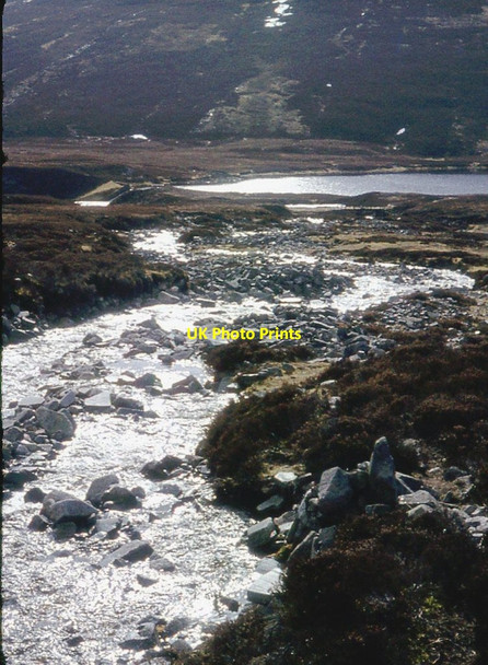Photo 6"x4" Allt Beinn Losgarnaich rushing to the dam Sr\u00f2n na Faiceachan c1978