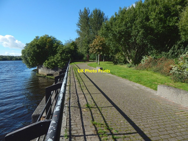 Photo 6"x4" Riverside walkway Clydebank\/NS4970 c2016