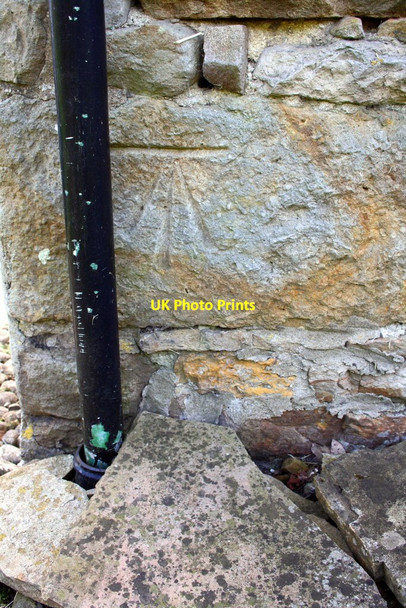Photo 6"x4" Benchmark on 'Holme View' Blades\/SD9898 c2016
