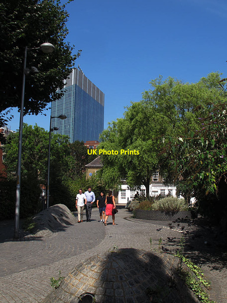 Photo 6"x4" Gambia Street, London SE1 London c2016