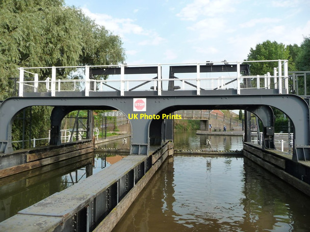 Photo 6"x4" Northern end of the aqueduct, Anderton Boat Lift Northwich c2016