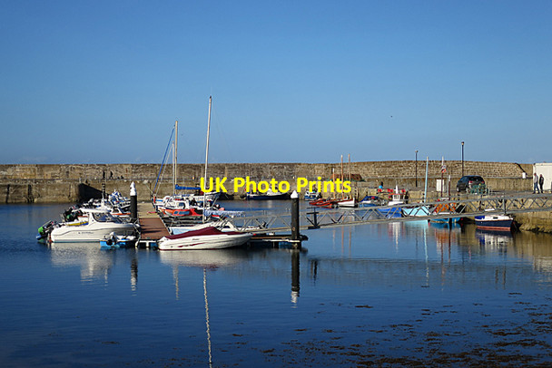 Photo 6"x4" Hopeman Harbour Backlands c2016