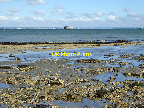 Photo 6"x4" Limestone ledge, Bembridge beach Bembridge c2016