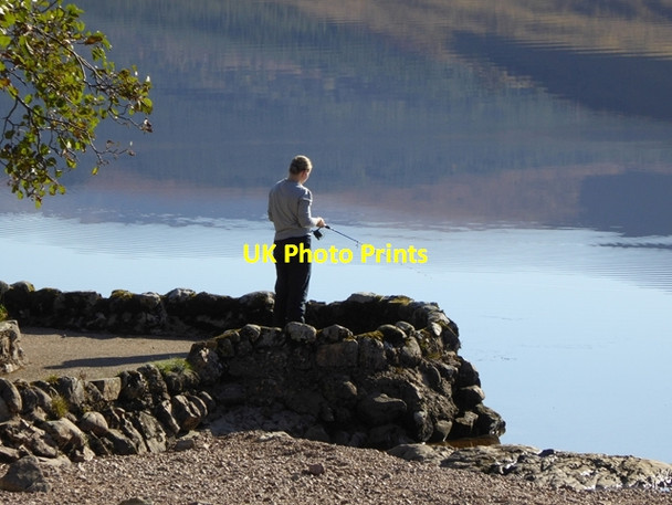 Photo 6"x4" Angler on Loch Arkaig Allt Arcabhi c2016