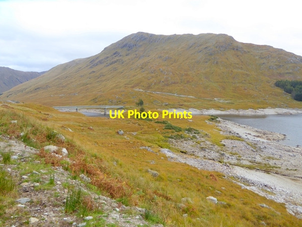 Photo 6"x4" Northern arm of Loch Quoich Loch Quoich\/NH0102 c2016