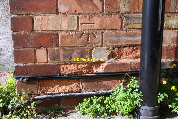 Photo 6"x4" Benchmark on #1 Earp Avenue Newark-on-Trent c2016