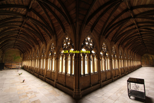 Photo 6"x4" Cathedral cloisters Lincoln c2016