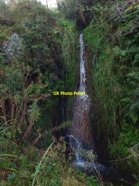 Photo 6"x4" Waterfall near the ruins of Knocknairshill Farm Port Glasgow c2016