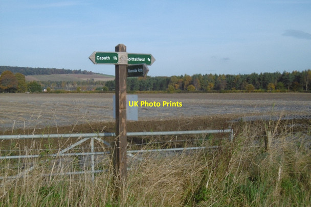 Photo 6"x4" Path signpost, Easter Caputh Spittalfield c2016