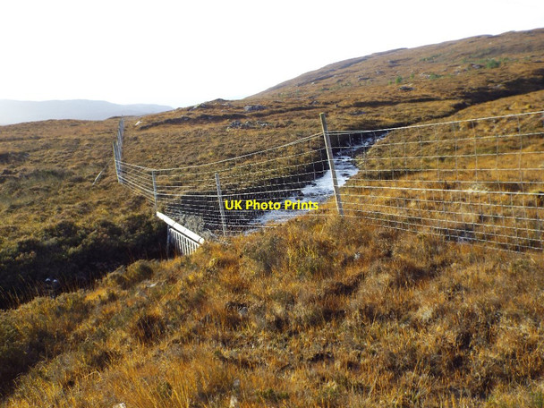 Photo 6"x4" Deer fence crossing Allt Ghiubhas in Coigach Allt Ghiubhais\/NC1404 c2016