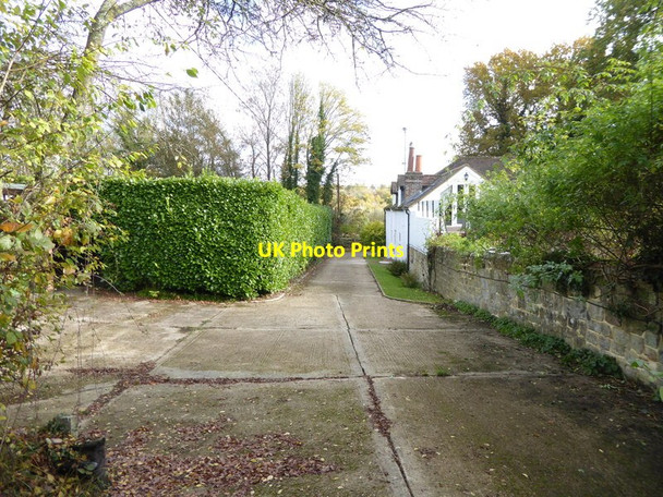 Photo 6"x4" Footpath goes east to Deak's Lane Ansty\/TQ2923 c2016