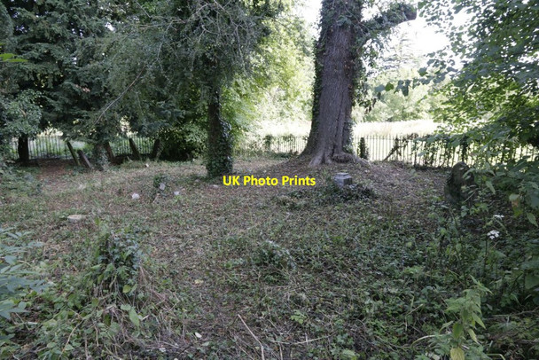 Photo 6"x4" Cleared Area of the Churchyard Oxford\/SP5106 c2016