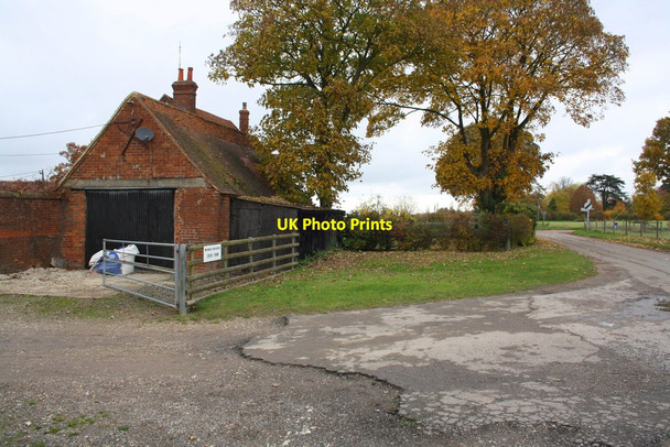 Photo 6"x4" Barn at Cross Farm Ipsden c2016