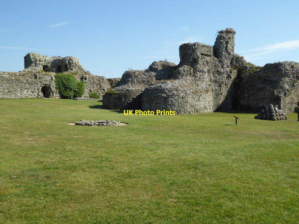 Photo 6"x4" Pevensey Castle Pevensey c2016