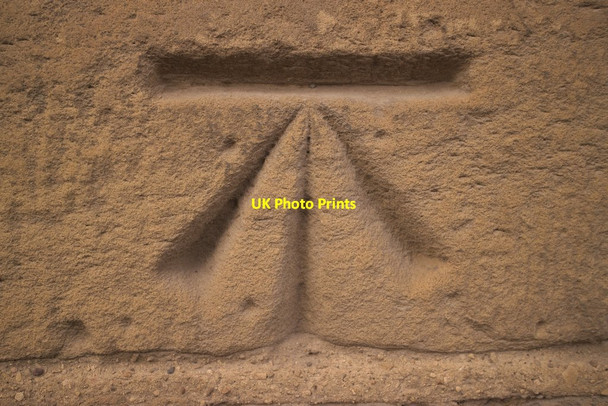 Photo 6"x4" Cut Bench Mark, 202 Whitehall Road Far Royds c2016