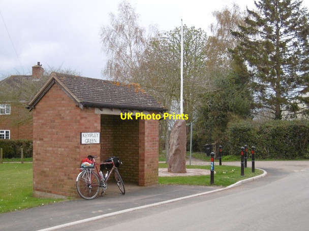 Photo 6"x4" Bus shelter, Kempley Green Kempley c2016